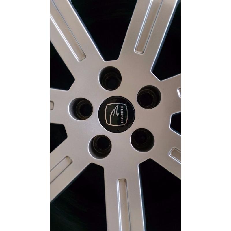 22" Hawke Saker Alloy Wheels + Toyo Tyres