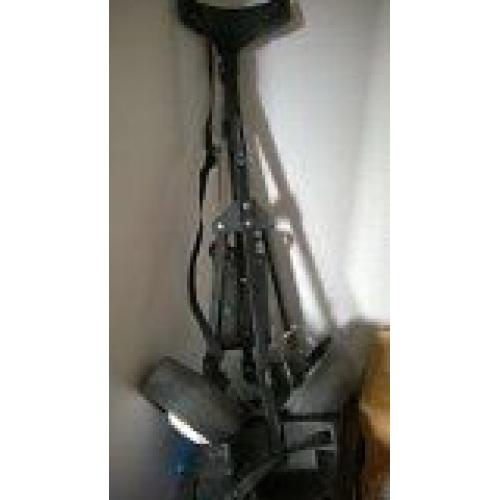 2 wheel wheeled golf trolley can deliver to Stirling area 2 wheel wheeled golf trolley