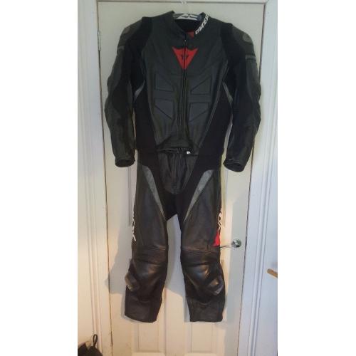 Dainese 2 piece leathers