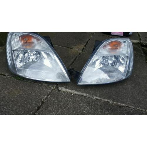 Ford fiesta mk6 headlights