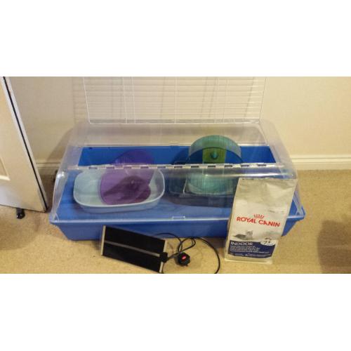 Small mammal cage and wheels