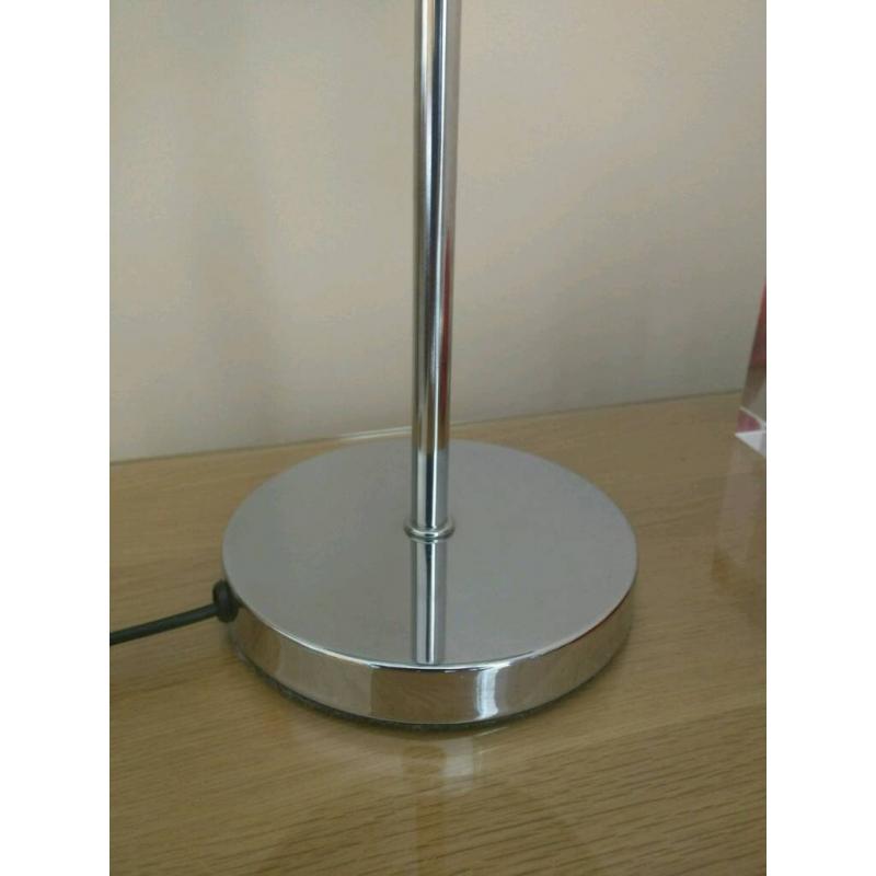 Bedside table lamps