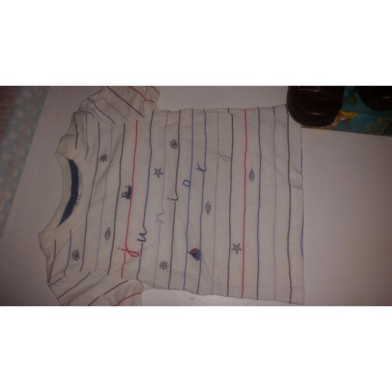 Junior J t shirt