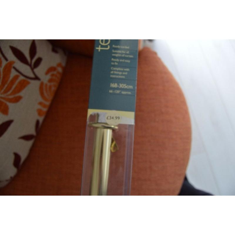 Brand new Dunelm Curtain rod
