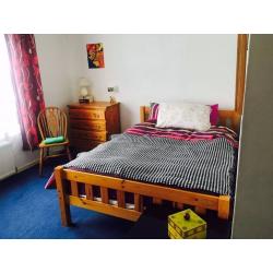 Short term double room in the city centre
