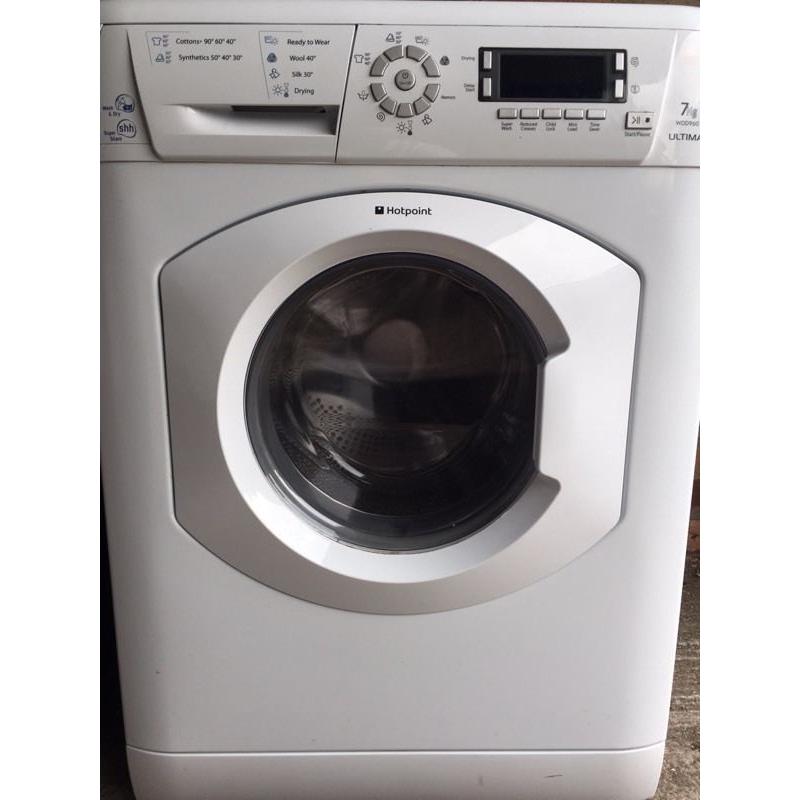 Digital Hotpoint 7kg washer dryer (delivery available)