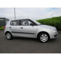 Skoda Fabia 1.2 HTP 12v ( 70bhp ) 2 ONE ELDERLY LADY OWNER FROM NEW ONLY 32k