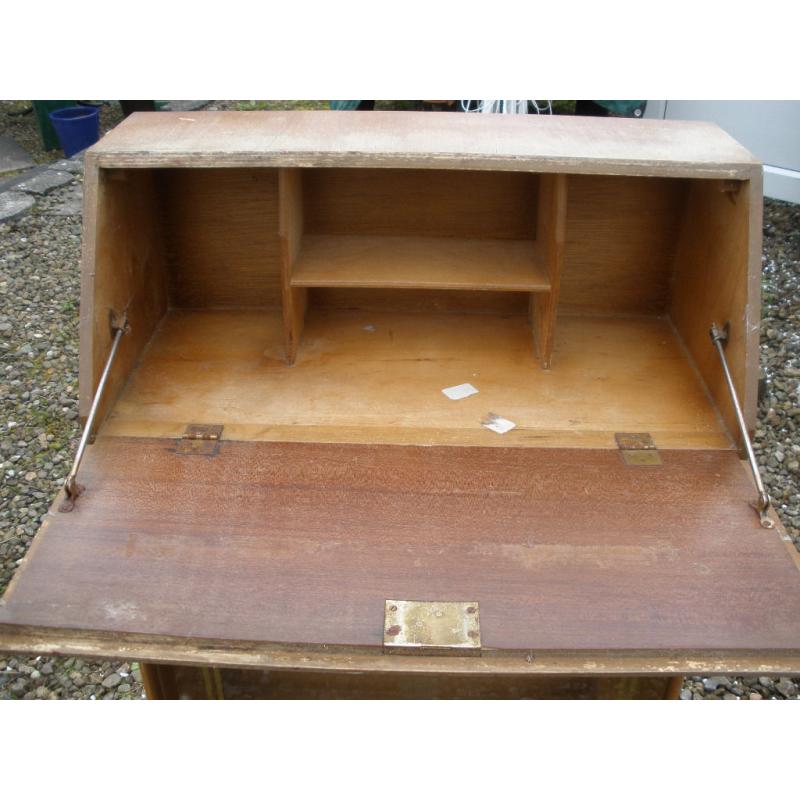 Wooden bureau