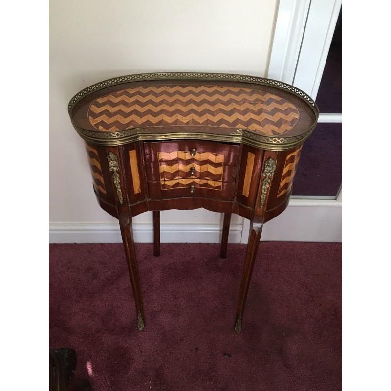 Reproduction French style side tables (x2)