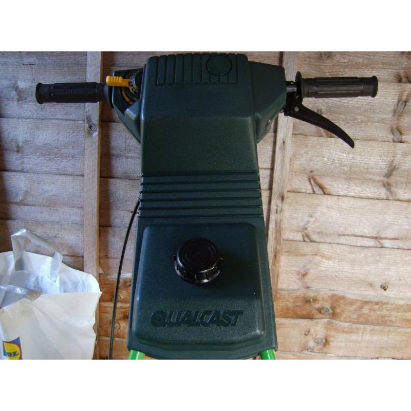 Suffolk Punch 30 s self propelled petrol Lawn Mower
