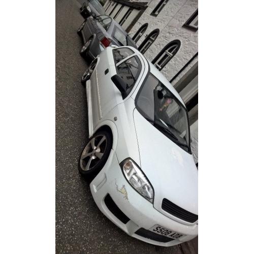 Vauxhall Astra for spares/repairs