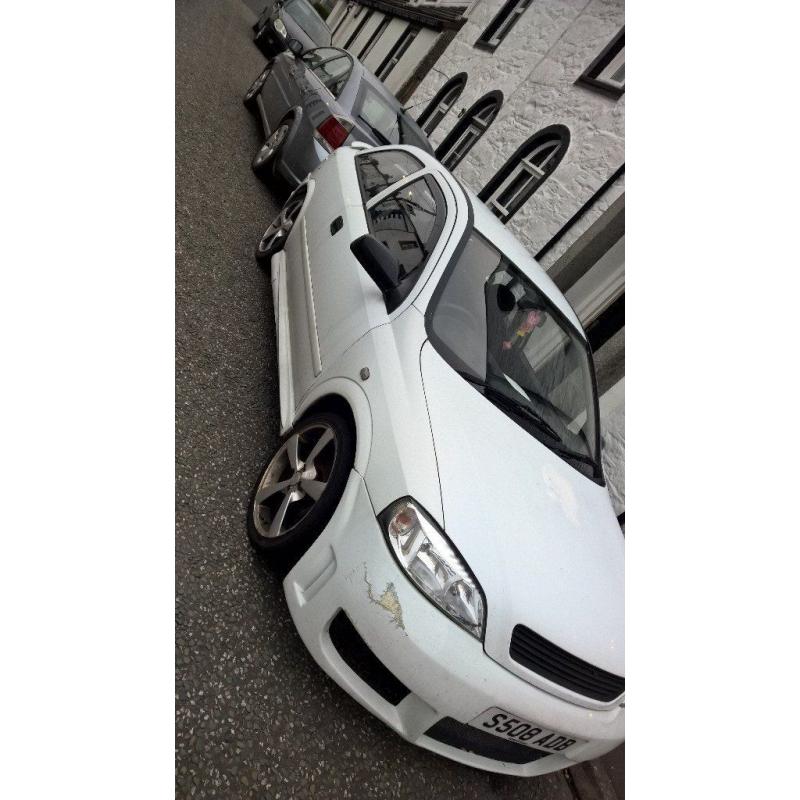 Vauxhall Astra for spares/repairs