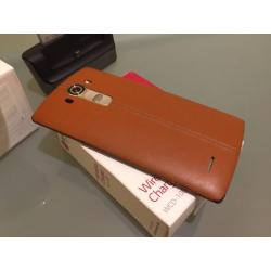 LG G4 unlocked with dock, extra battery and case