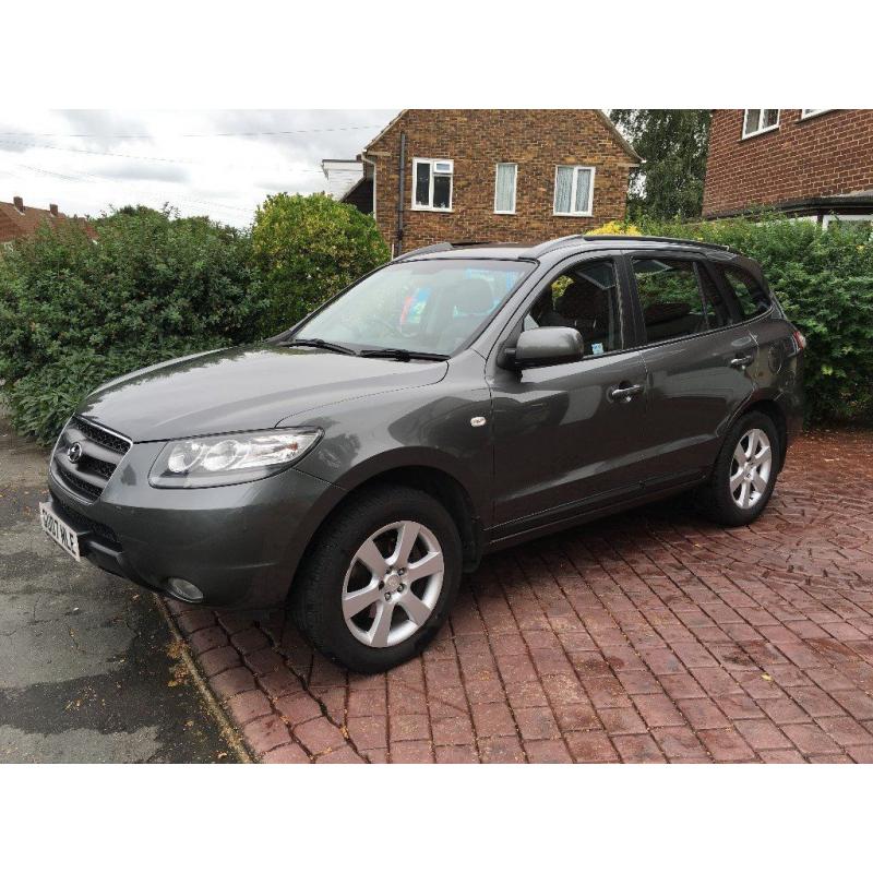 Breaking 2007 Hyundai Santa Fe 2.2 diesel call 07590550560 or 07904595916