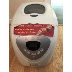 Fast bake bread maker