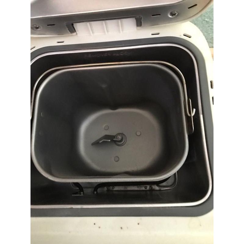Fast bake bread maker