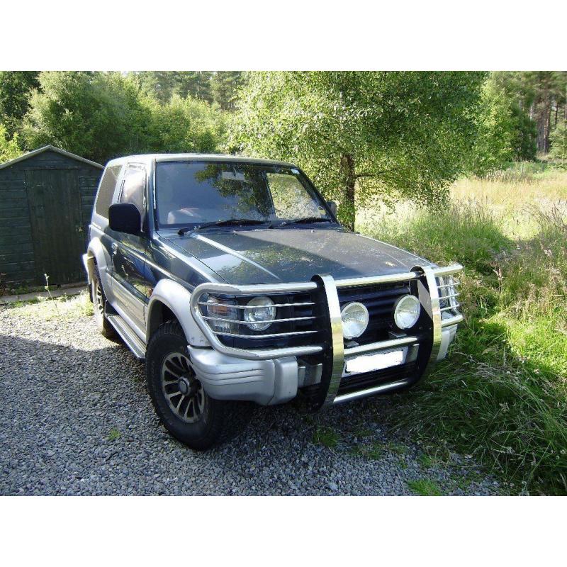 Mitsubishi Pajero SWB 2.5td Auto 4x4