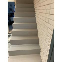 Solid wood self supporting stairs MADE TO MEASURE oak ash beech lacquer oil