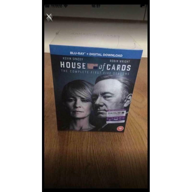 House of cards series 1-5 blu Ray boxset brand new sealed ?10 no offers collection only gorleston