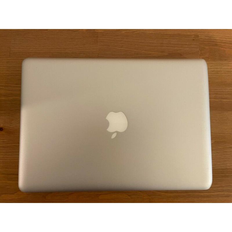 Apple MacBook Pro MID-2012 13.3 Inches Core I5 2.5GHz 4GB RAM 500GB