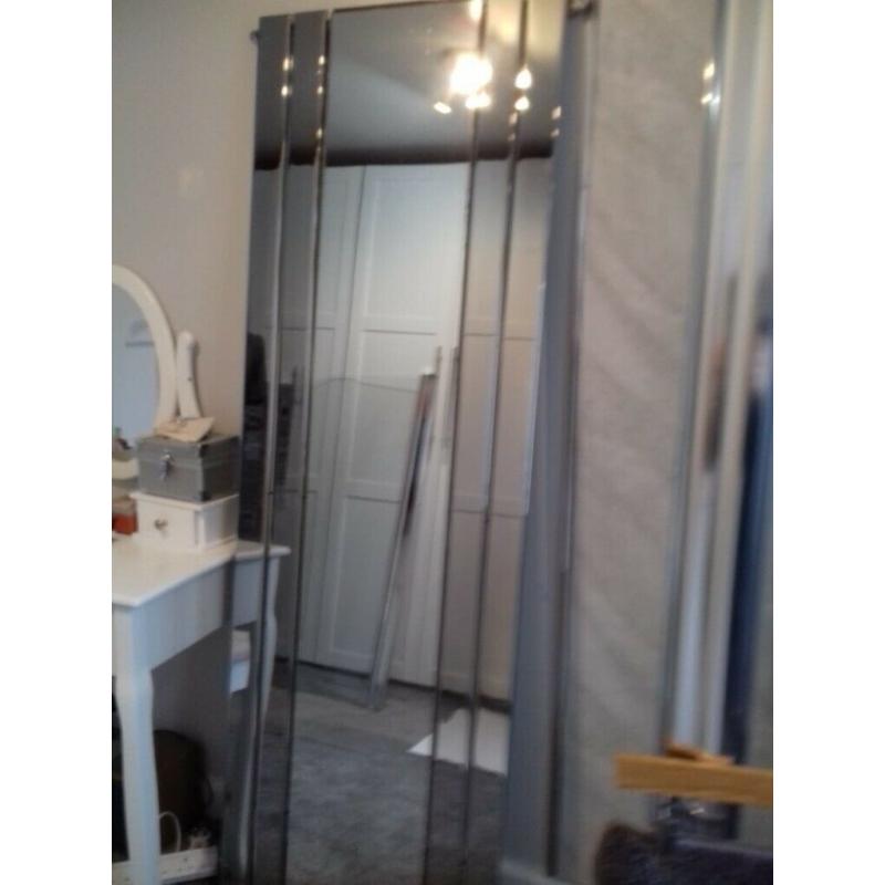 Tall Mirror Radiator
