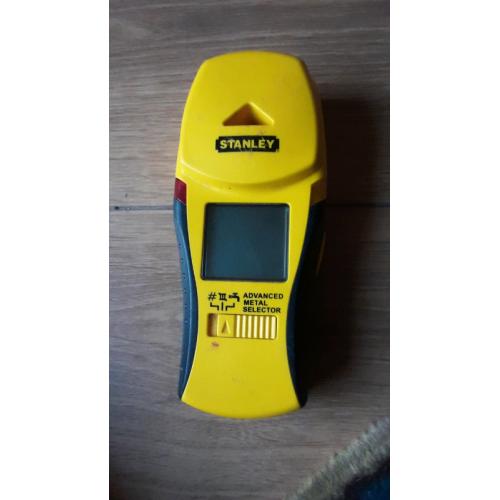 Stanley Metal Sensor