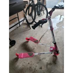 Sporter 1 Pink Scooter with Light Up Wheels