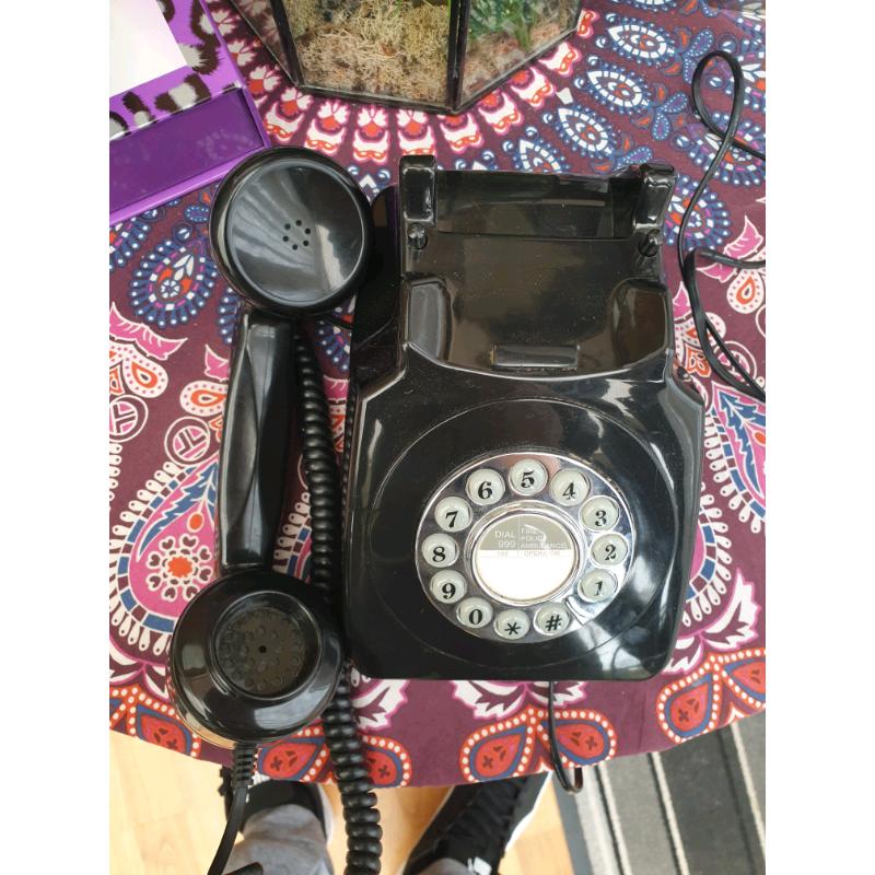GPO 746 retro push button phone