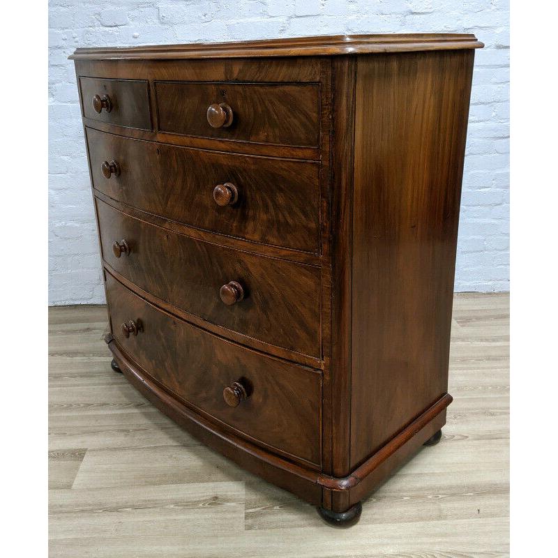 Victorian Walnut Bow Fronted Chest Of Drawers (DELIVERY AVAILABLE)
