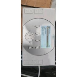 Siemens QAX913 Synco Living Central Apartment Unit