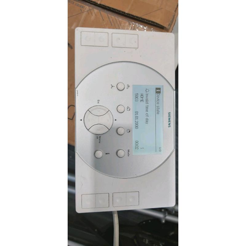 Siemens QAX913 Synco Living Central Apartment Unit