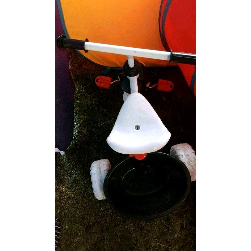 Kids tent and trike