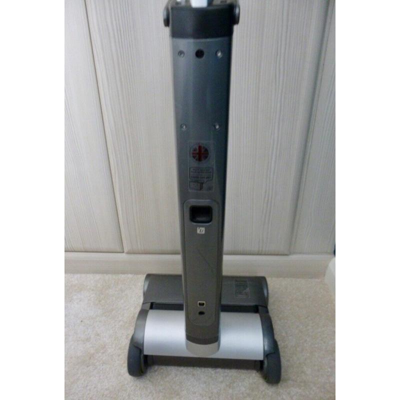 G tech Air Ram Vacuum Cleaner with 2 spare filters - Lightweight