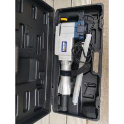 Concrete breaker 240 volt used once