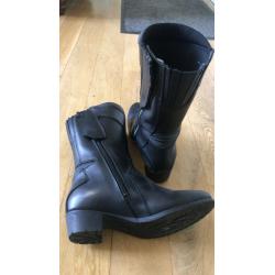 Forma Ladies Ruby Waterproof Motorcycle / Motorbike Boots UK size 4