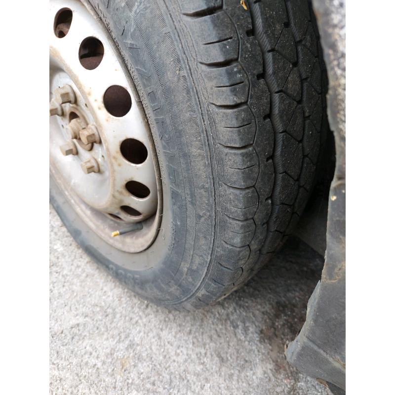 Mercedes Vito 2001reg, Wheels