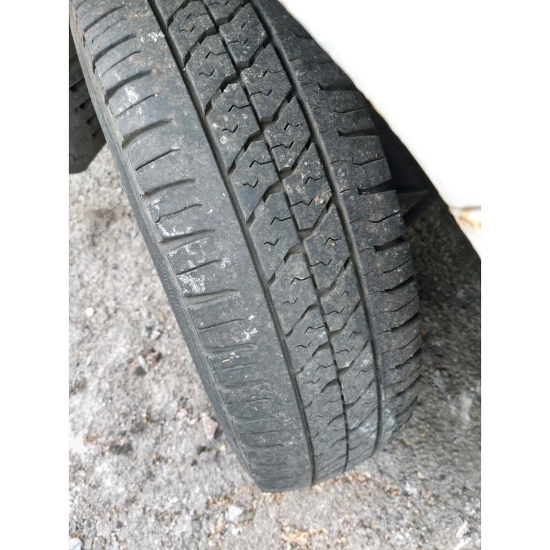 Mercedes Vito 2001reg, Wheels