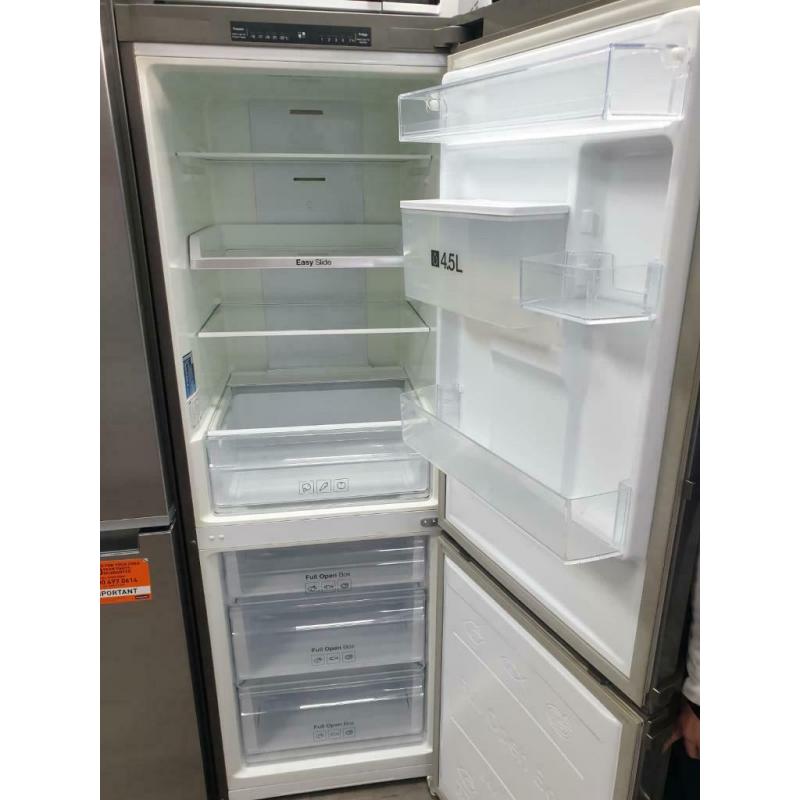 Samsung fridge freezer & water dispenser