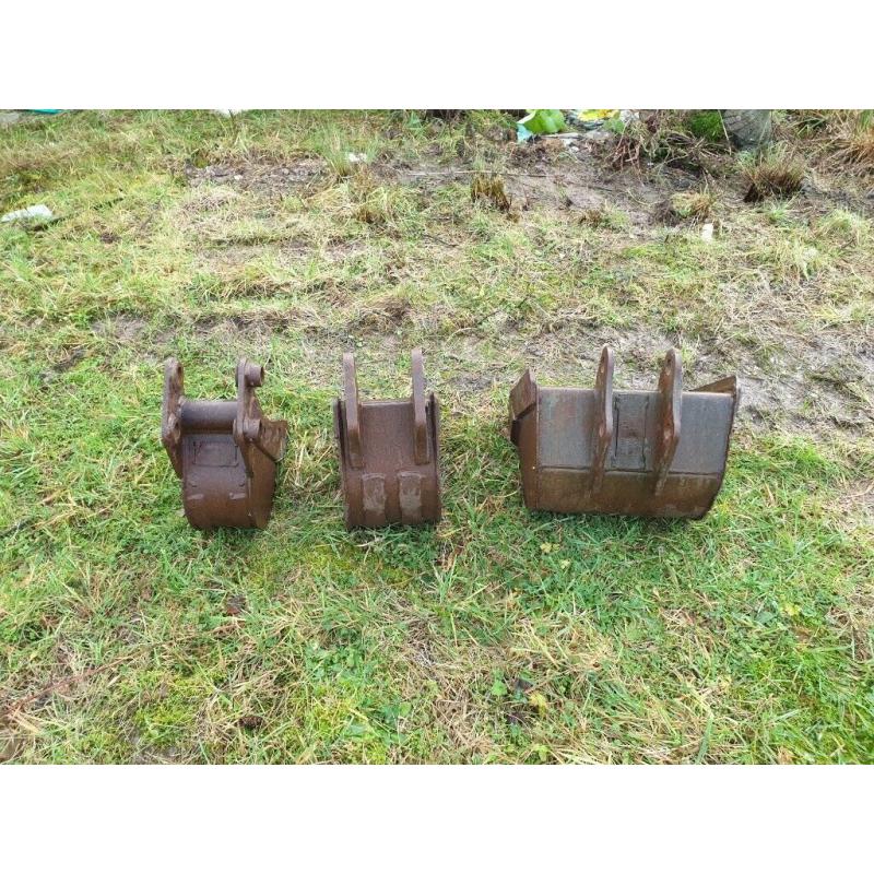 Used Yanmar mini digger buckets