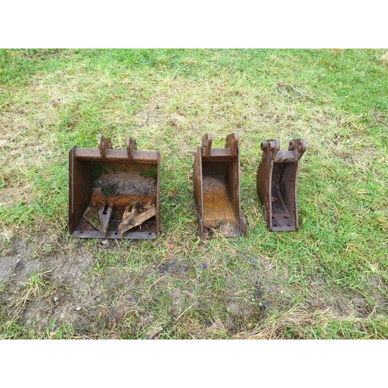 Used Yanmar mini digger buckets