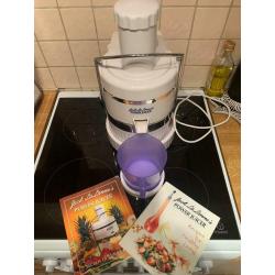 Jack lalannes power juicer - blender - juice maker