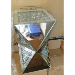 Crushed diamond cube side table