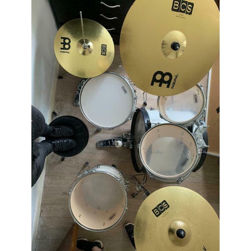 TAMA Drum Kit