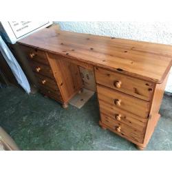 Dressing table