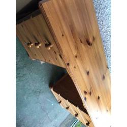 Dressing table