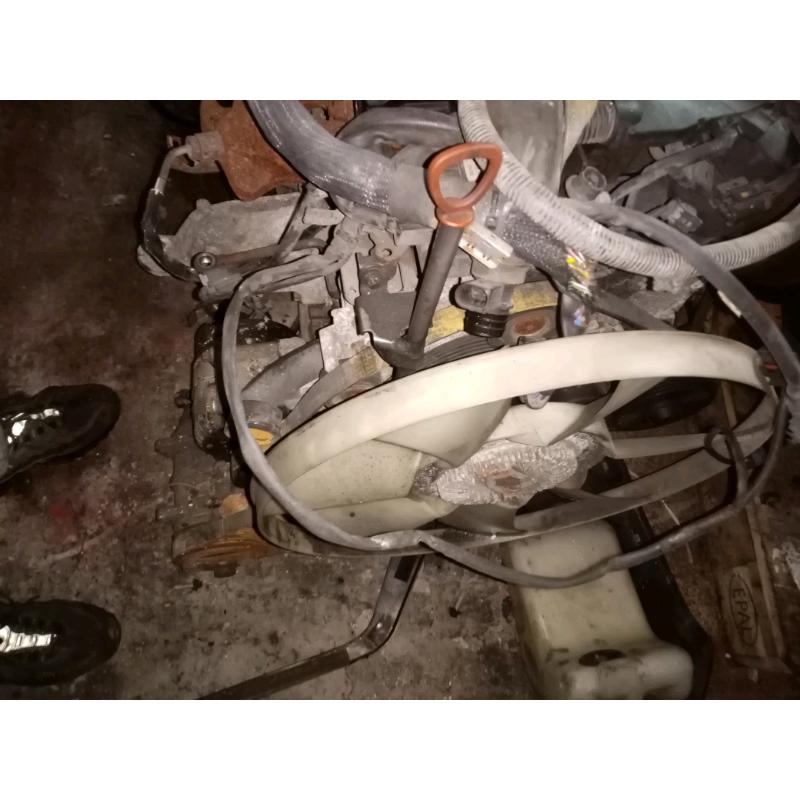 MERCEDES ENGINE AND BOX