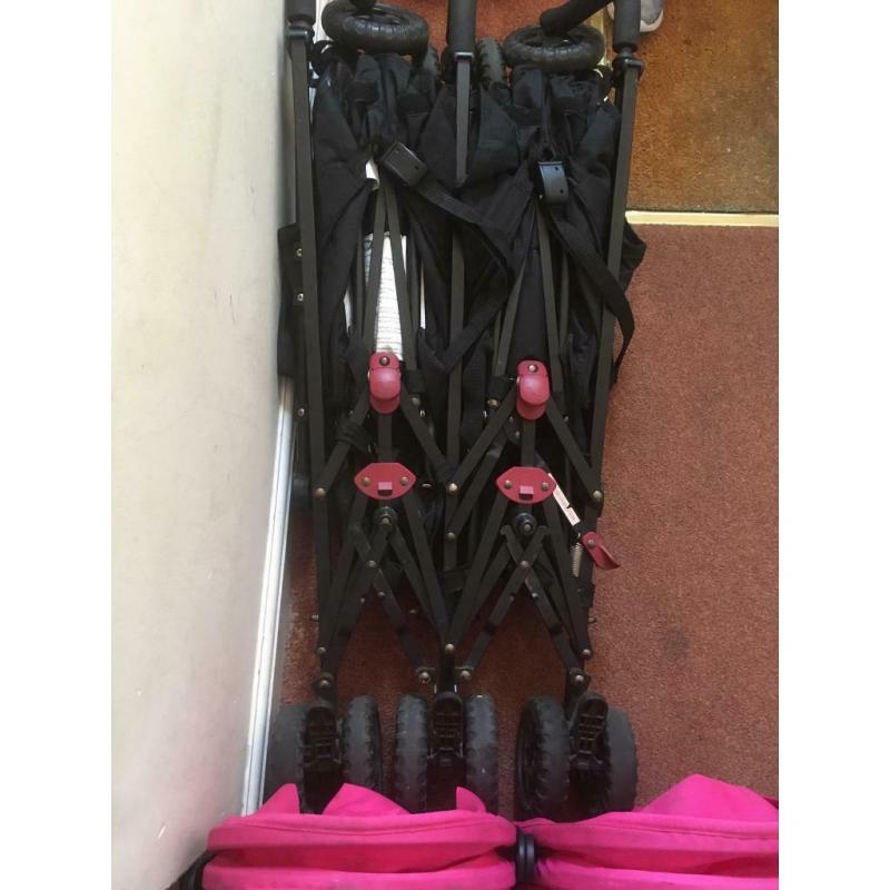 Twins buggy fully working