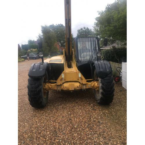 CAT TH330B Telehandler