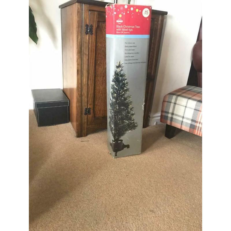 Black and Gold Fibre Optic Christmas tree