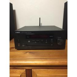 yamaha hifi and kef q150 speakers